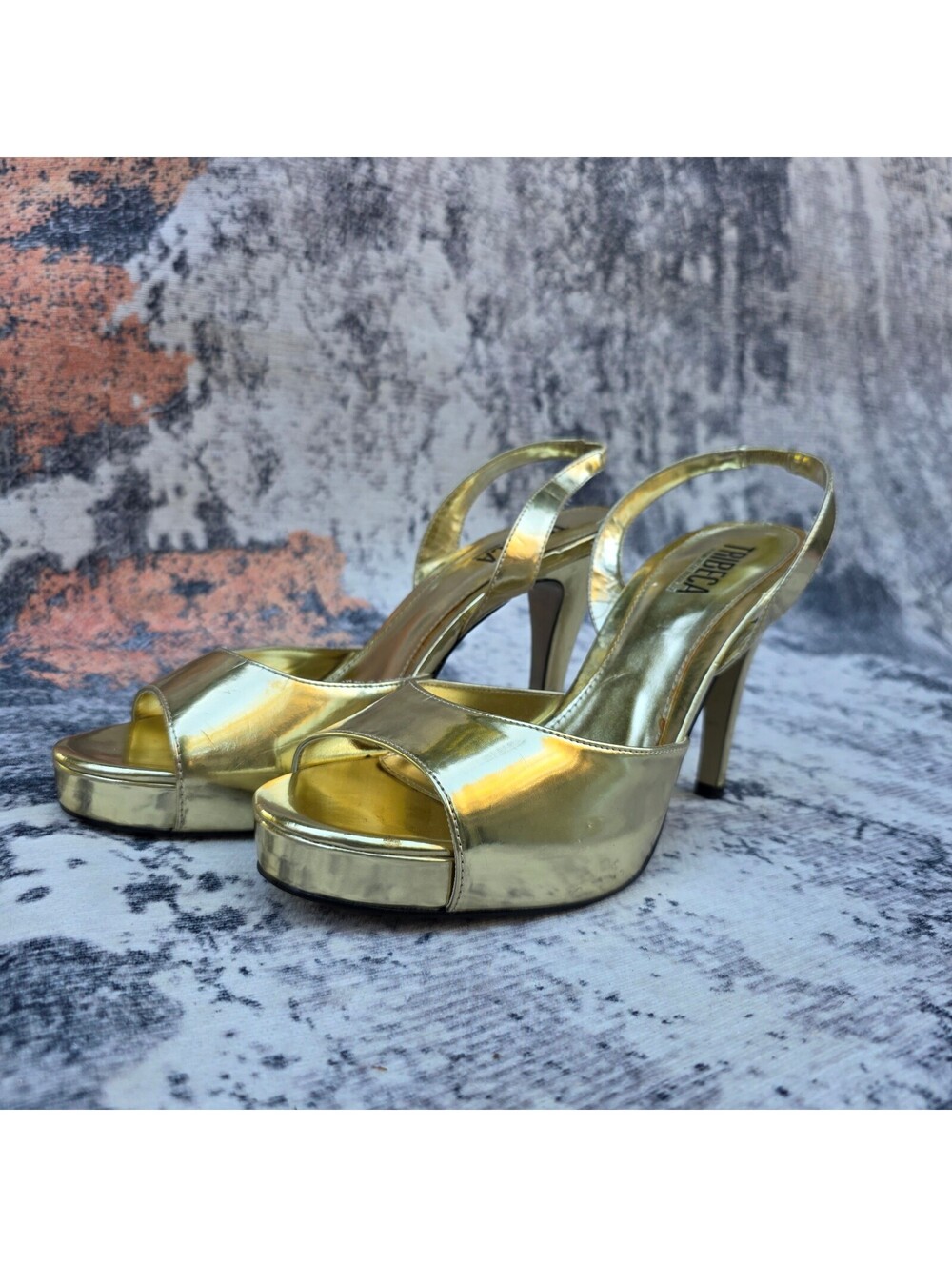 Size 9.5 Tribecca gold platform slingback heels